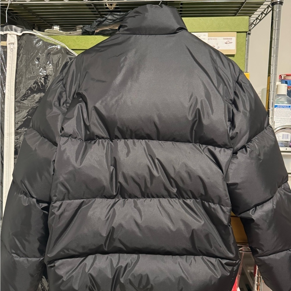 Gucci Black Jacket with Green and Red Accents - Picture 4 of 7